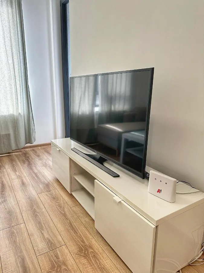 Cloud 9 Apartment By Lmg Sofía Bulgaria